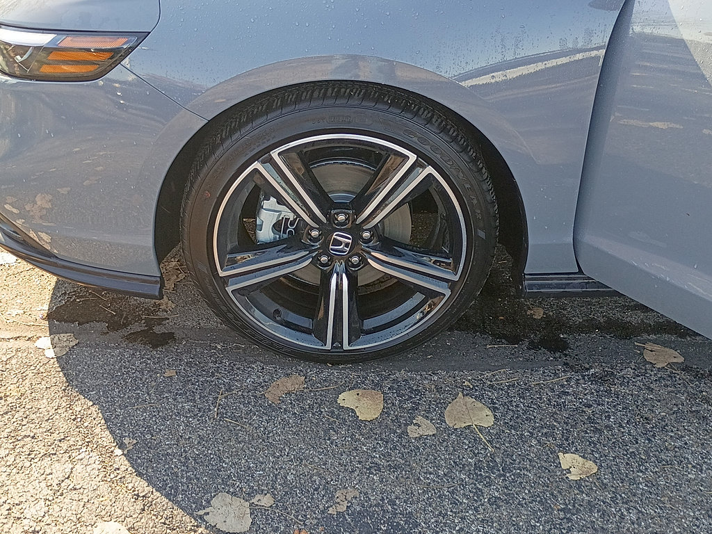 Used 2026 Honda Accord Sport image 10