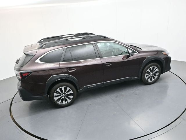 Used 2025 Subaru Outback Limited AWD/4WD image 27