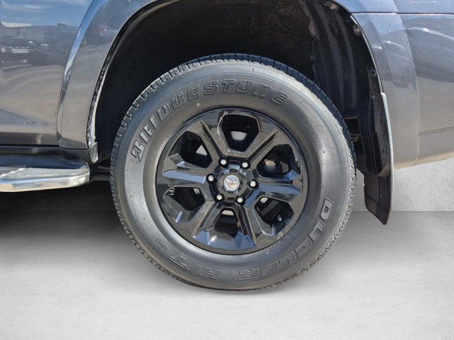 Used 2016 Toyota 4Runner SR5 RWD image 24