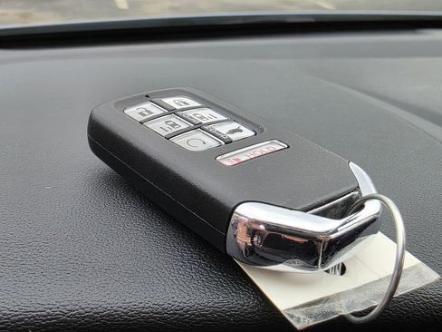 Used 2024 Honda Odyssey Elite image 30