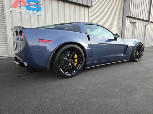 Used 2012 Chevrolet Corvette Z06 w/ 3LZ Preferred Equipment Group image 12