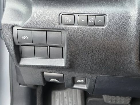 Used 2025 Lexus IS 300 w/ Comfort Package RWD image 23