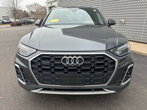 Used 2024 Audi Q5 e Premium Plus image 3