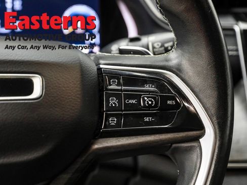 Used 2021 Jeep Grand Cherokee L Limited image 16