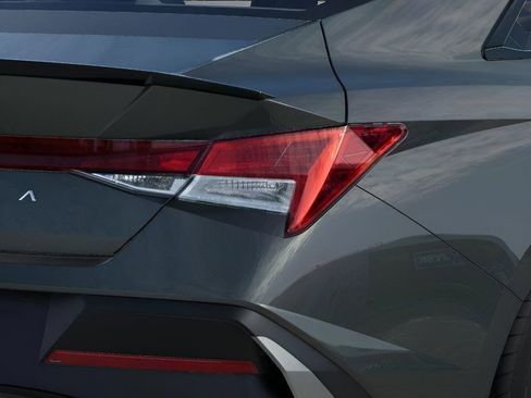 New 2026 Hyundai Elantra SEL Sport Premium FWD image 10