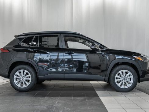 New 2026 Toyota Corolla Cross LE image 3