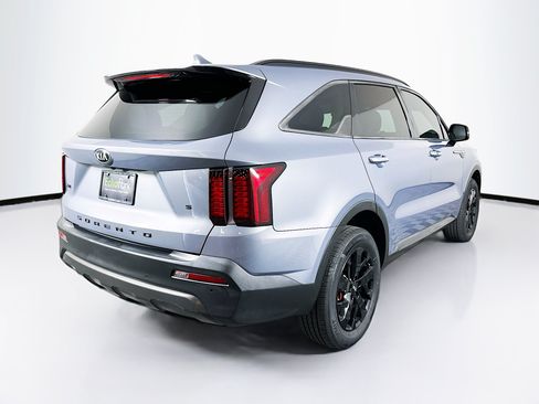 Used 2021 Kia Sorento S AWD/4WD image 9