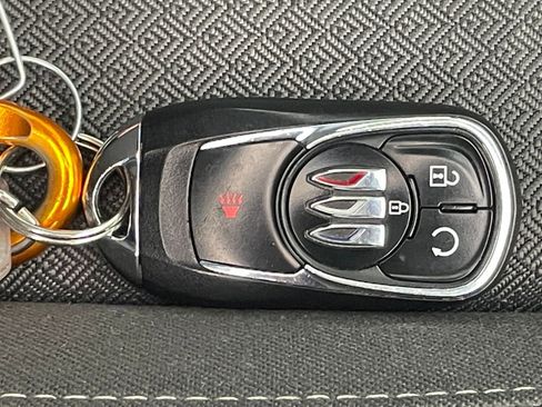 Used 2025 Buick Encore GX Preferred image 22