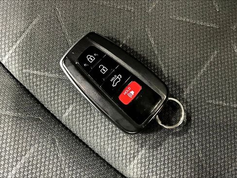 Used 2023 Toyota RAV4 XLE image 13