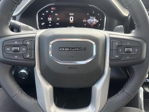 New 2026 GMC Sierra 1500 Denali w/ Denali Reserve Package AWD/4WD image 25