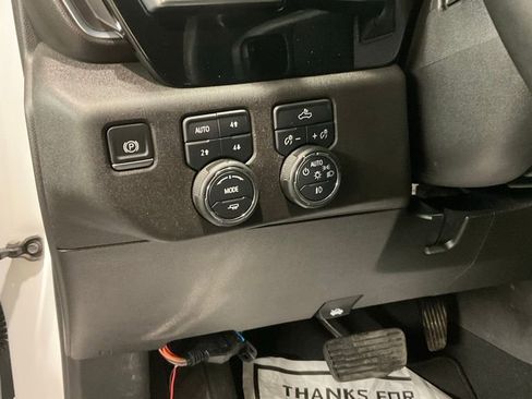 Used 2024 Chevrolet Silverado 2500 LT image 8