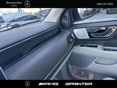 Used 2023 Lincoln Navigator Black Label image 27