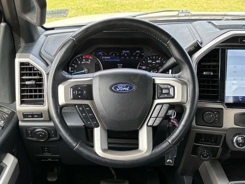 Used 2022 Ford F350 Lariat w/ Lariat Value Package image 16