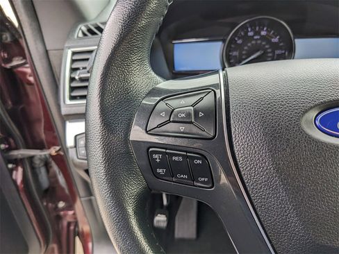 Used 2019 Ford Explorer Limited image 31