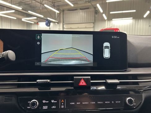 New 2026 Kia Sportage EX image 17