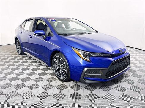 Certified 2022 Toyota Corolla SE image 1