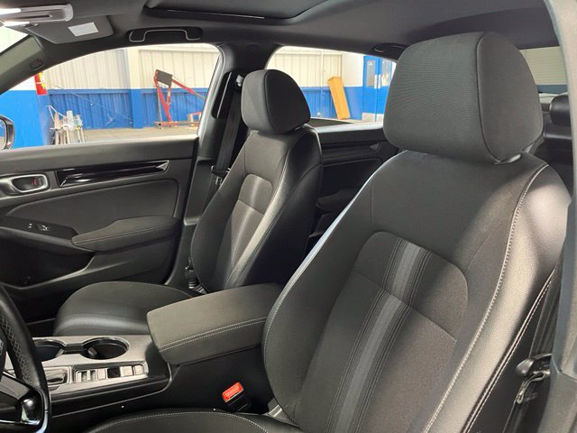 Used 2025 Honda Civic Sport image 23