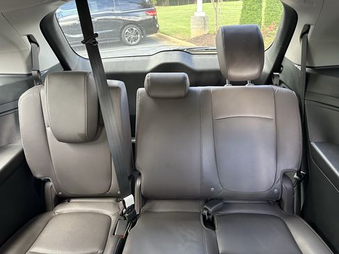 Used 2023 Honda Odyssey EX-L image 11
