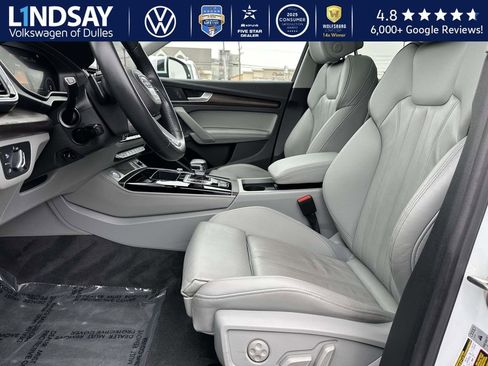 Used 2023 Audi Q5 e Premium Plus w/ Premium Plus Package image 10