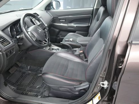 Used 2024 Mitsubishi Outlander Sport AWD image 29