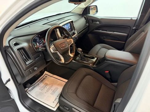 Certified 2022 GMC Canyon Elevation w/ Trailering Package image 17