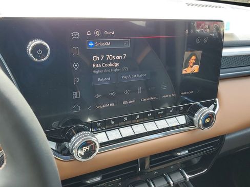 New 2026 GMC Canyon AT4 w/ AT4 Premium Package AWD/4WD image 30