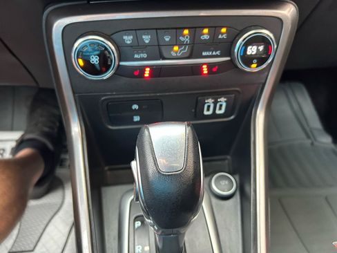 Used 2022 Ford EcoSport SE AWD/4WD image 15
