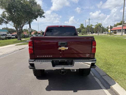 Used 2016 Chevrolet Silverado 2500 LT w/ LT Convenience Package AWD/4WD image 4