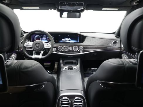 Used 2018 Mercedes-Benz S 63 AMG S 4MATIC Sedan image 35