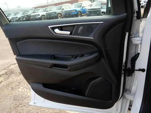 Used 2024 Ford Edge SEL w/ Convenience Package AWD/4WD image 30