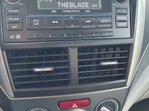 Used 2012 Subaru Forester 2.5X Premium w/ All-Weather Pkg image 18