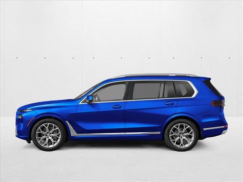New 2026 BMW X7 M60i image 3