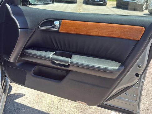 Used 2007 INFINITI M35 x w/ Technology Pkg image 18