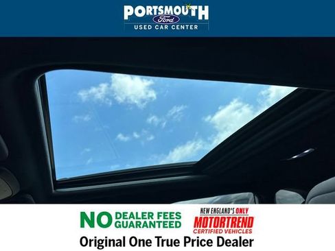 Used 2025 Subaru Forester Premium image 8