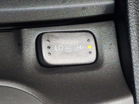 Used 2011 Honda Accord EX-L image 24