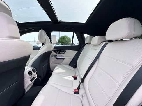 New 2026 Mercedes-Benz GLC 300 4MATIC image 28