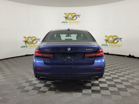 Certified 2022 BMW 530i xDrive w/ Premium Package image 3