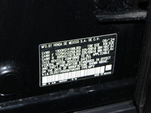 Used 2025 Honda HR-V Sport image 37
