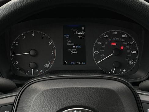 Used 2024 Toyota Corolla LE image 16