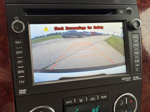 Used 2013 Chevrolet Tahoe 2WD Hybrid image 16
