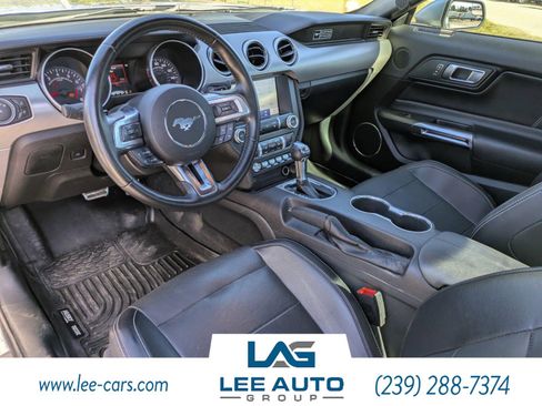 Used 2020 Ford Mustang Premium image 14