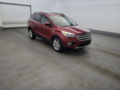 Used 2018 Ford Escape SE w/ SE Sync 3 Package FWD image 13