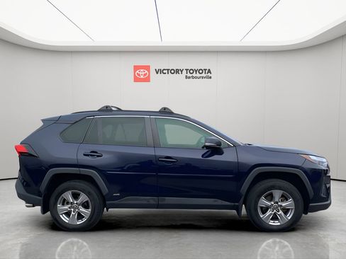 Used 2023 Toyota RAV4 XLE image 3