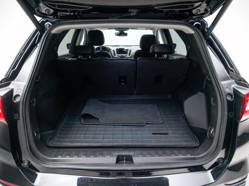 Used 2020 Chevrolet Equinox Premier AWD/4WD image 12