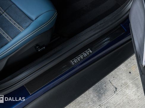 Used 2025 Ferrari Roma Spider RWD image 36