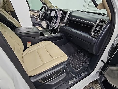 Used 2021 RAM 1500 Limited image 40