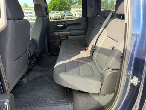Used 2021 Chevrolet Silverado 1500 RST AWD/4WD image 15