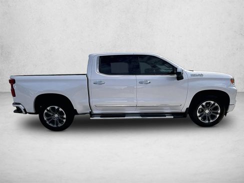 Used 2025 Chevrolet Silverado 1500 High Country w/ Technology Package RWD image 5