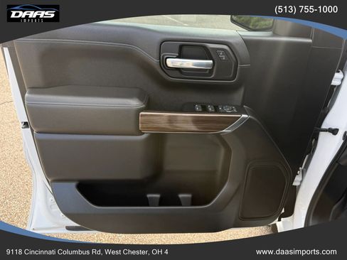 Used 2019 Chevrolet Silverado 1500 RST AWD/4WD image 18