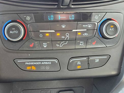 Used 2019 Ford Escape SE AWD/4WD image 26